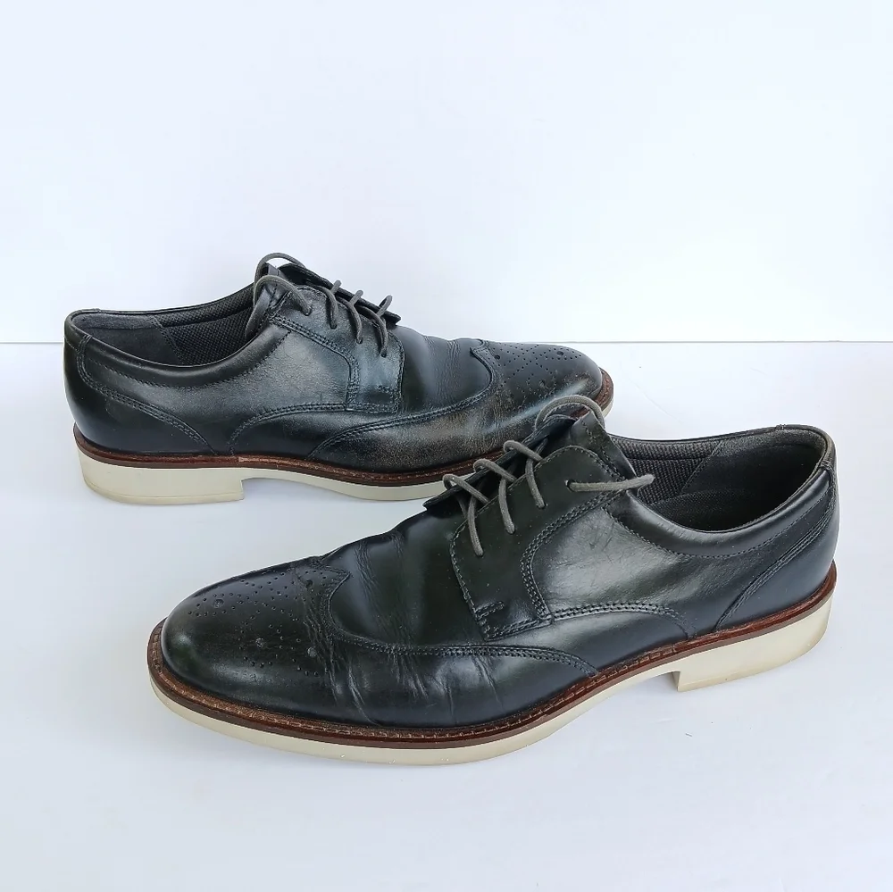 Ecco Black Leather Wingtip Biarritz Brogue Derby